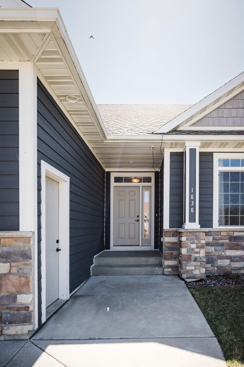 1838 Alexander Rd NE, Rochester, MN 55906