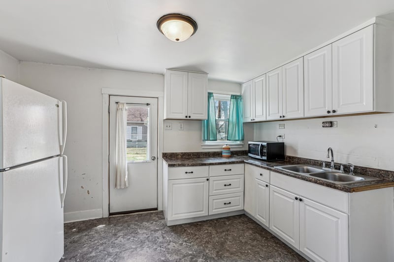 228 Young St N, Prescott, WI 54021