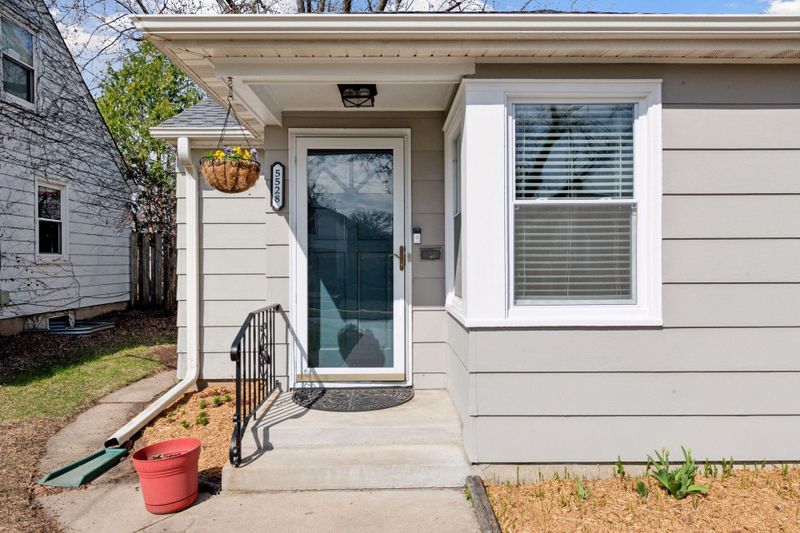 5528 Newton Ave S, Minneapolis, MN 55419