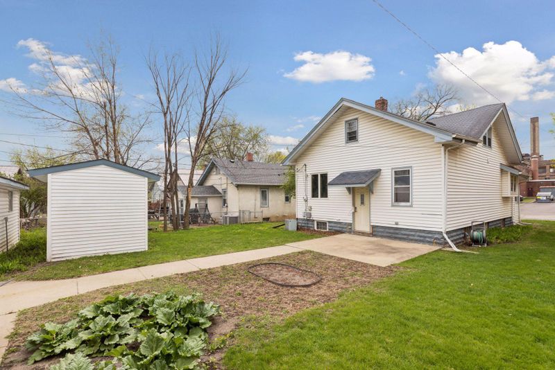 4019 30th Ave S, Minneapolis, MN 55406