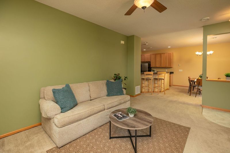 5802 Sandcherry Pl NW, Rochester, MN 55901
