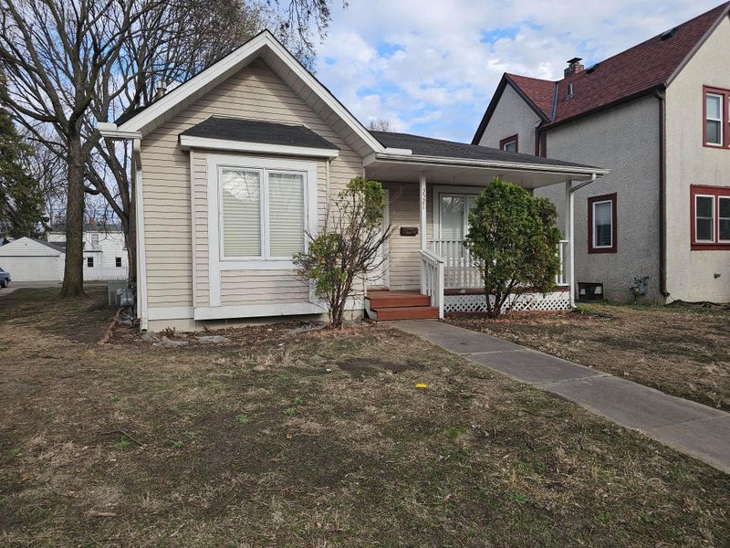 3521 11th Ave S, Minneapolis, MN 55407