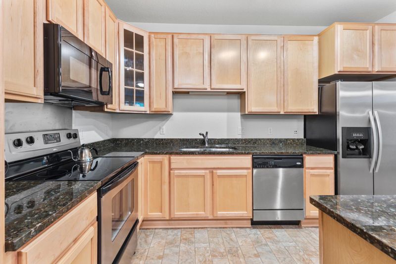 7100 Metro Blvd #116, Edina, MN 55439