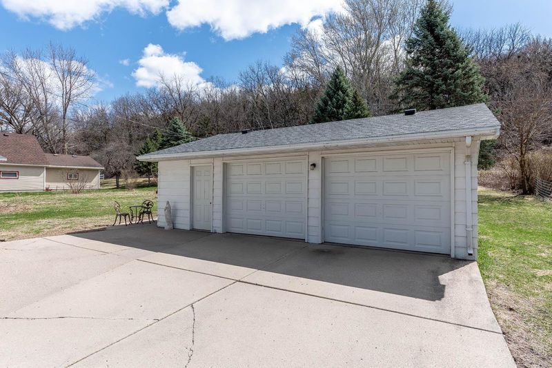 1509 N 5th St, Mankato, MN 56001