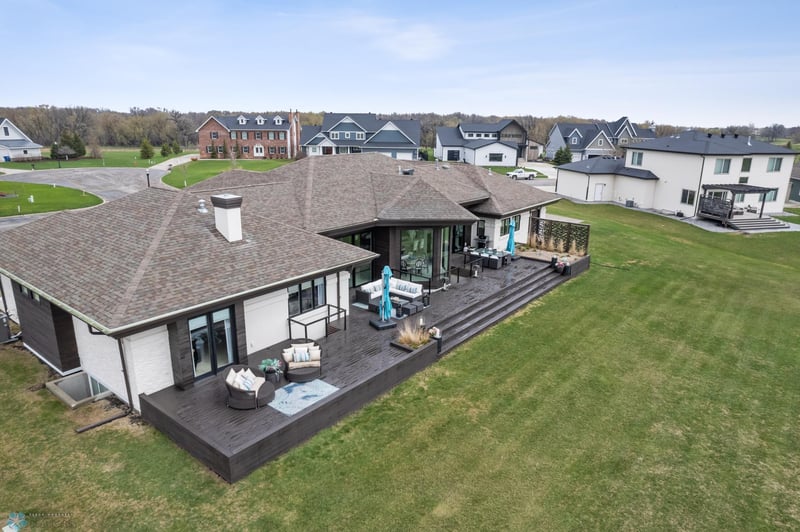 505 Tessa Dr, Moorhead, MN 56560