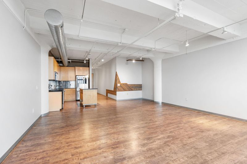2929 Chicago Ave #904, Minneapolis, MN 55407