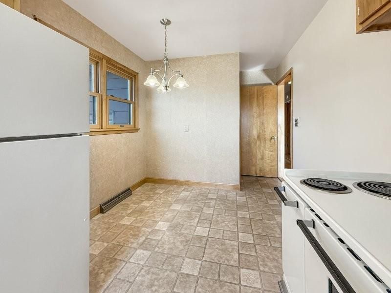 1254 S State St, Fairmont, MN 56031