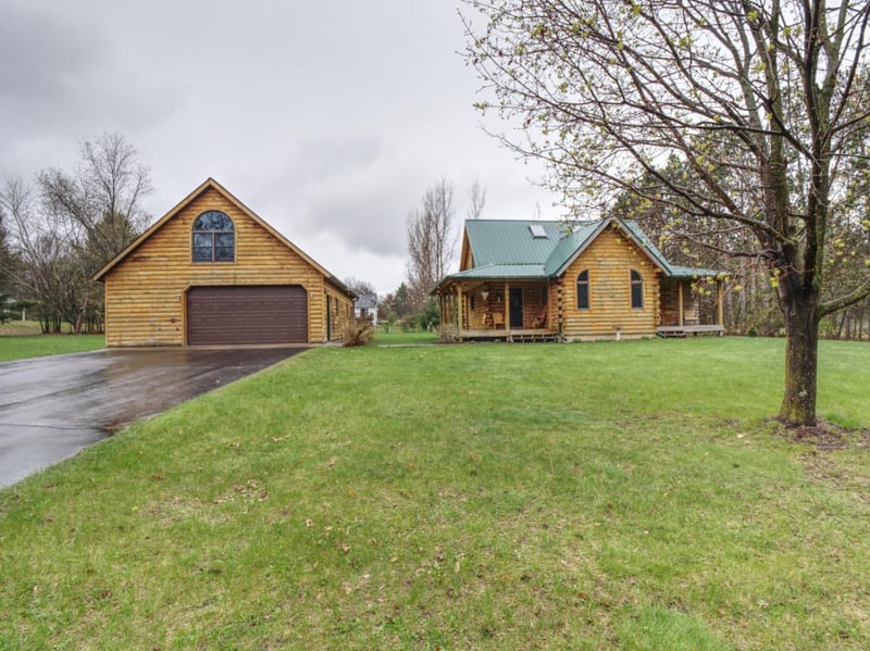 806 Elm St, Strum, WI 54770