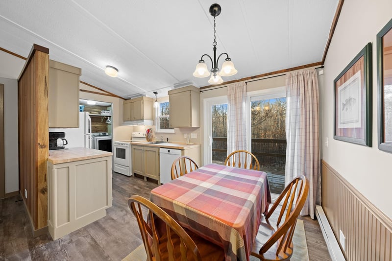 4262 Eagles Nest Rd, Danbury, WI 54893