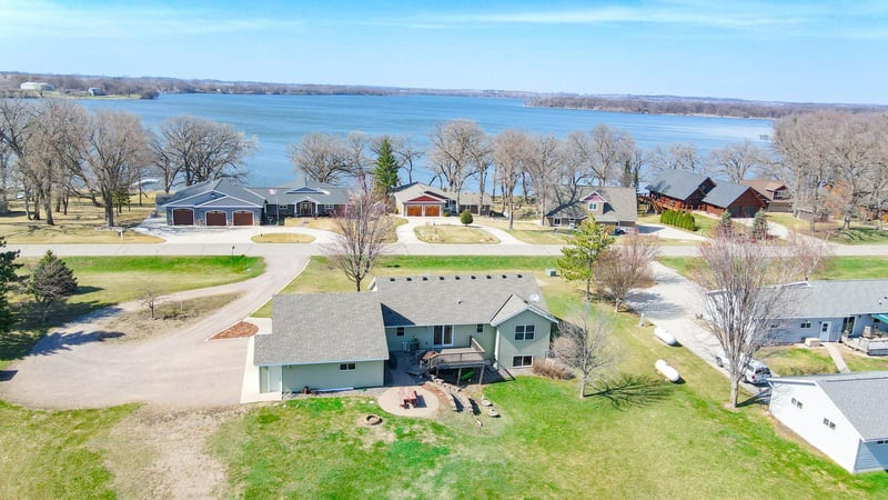 6455 193rd Ave NW, Pennock, MN 56279