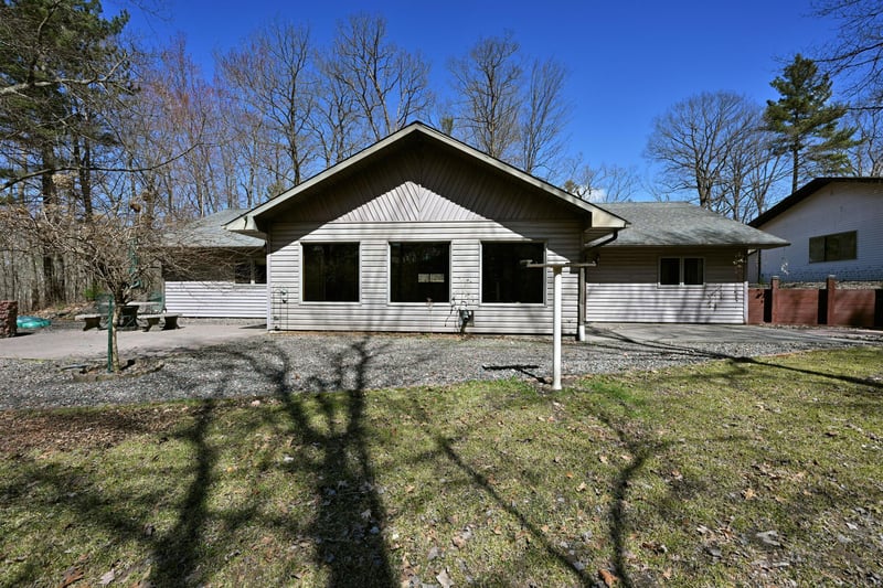 W3803 Church Rd, Sarona, WI 54870