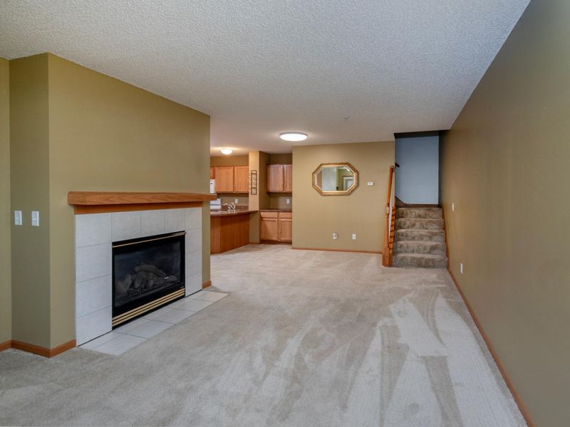 3336 Coleshire Pa #44, Rosemount, MN 55068