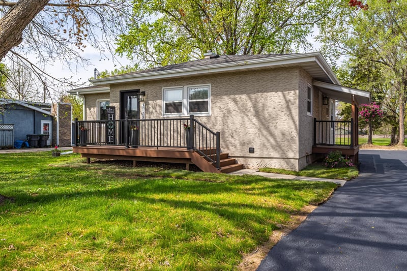 2108 29th St S, La Crosse, WI 54601