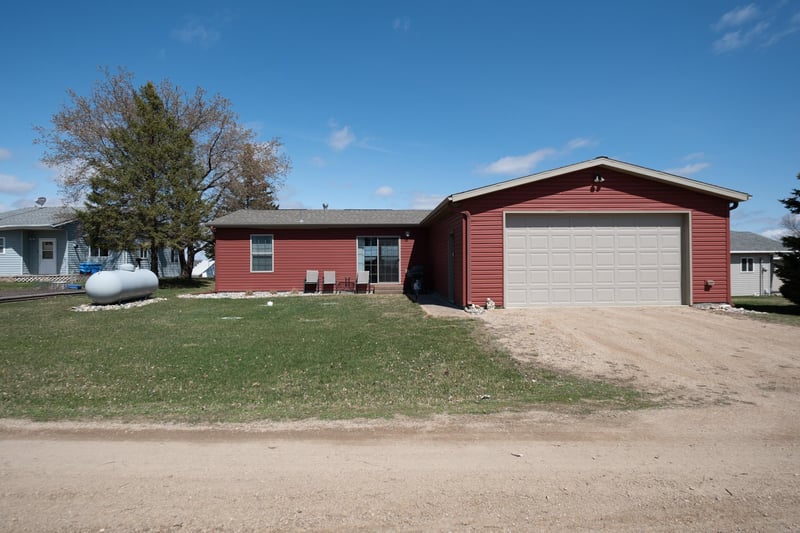 31399 Golf Course Ln, Dalton, MN 56324