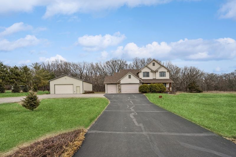 20141 Eidelweiss St NW, Cedar, MN 55011