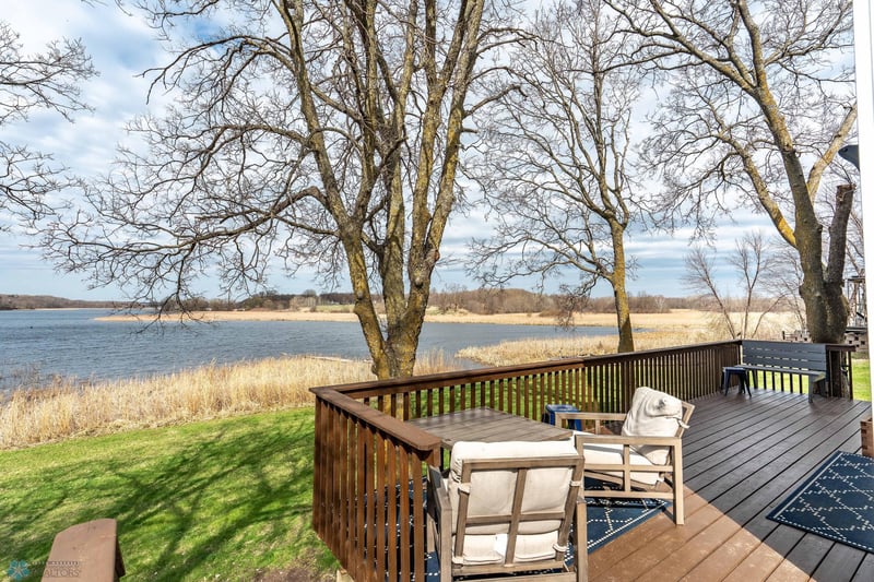 38609 County Highway 41, Dent, MN 56528
