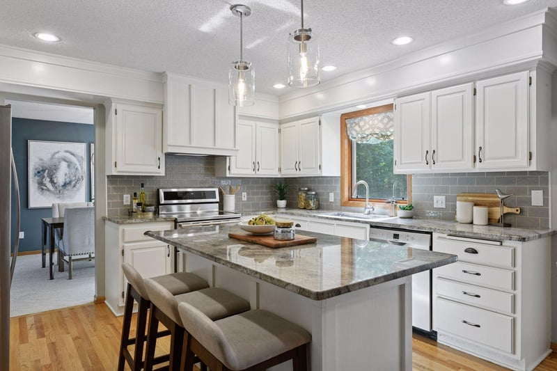 26305 Oak Leaf Trl, Shorewood, MN 55331