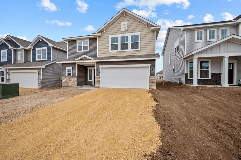 1126 150th St, Rosemount, MN 55068