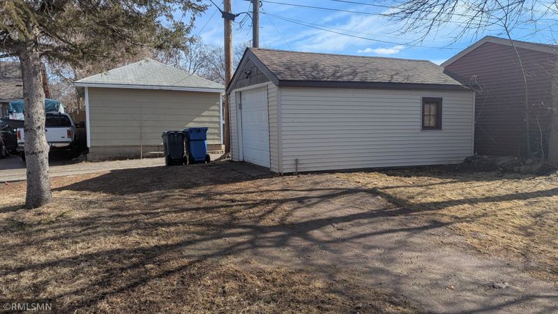 3742 Colfax Ave N, Minneapolis, MN 55412