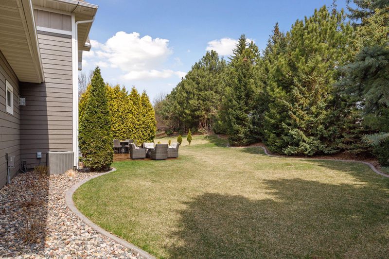 10978 Bentwater Ln, Woodbury, MN 55129
