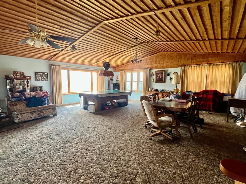 77620 300th St, Clinton, MN 56225