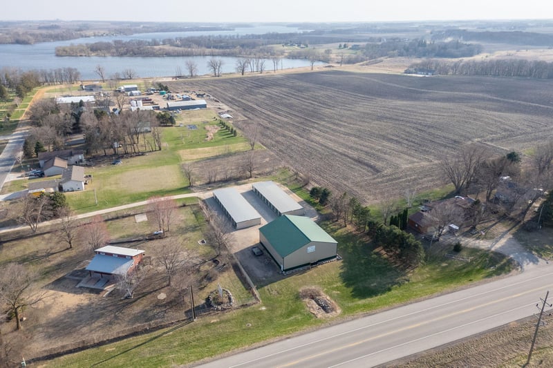 205 12 5th St SW, Elysian, MN 56028