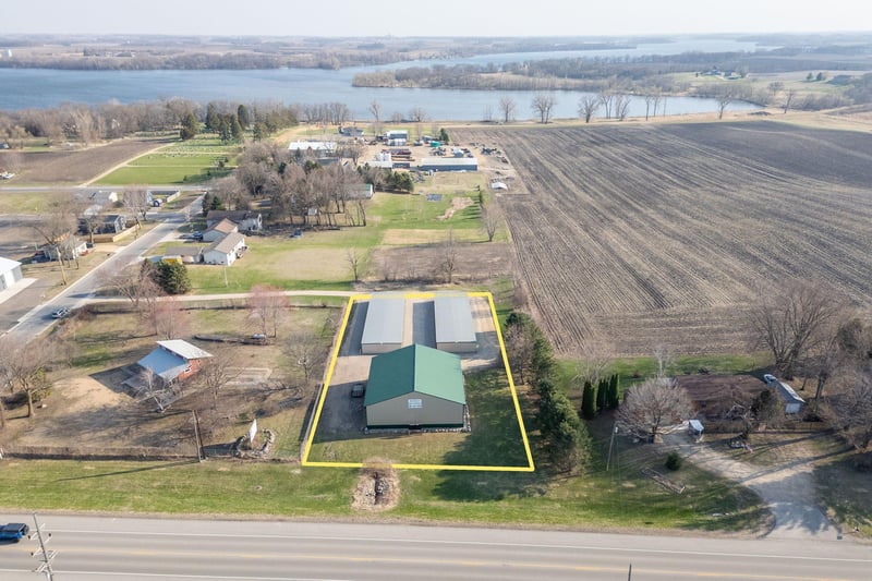 205 12 5th St SW, Elysian, MN 56028