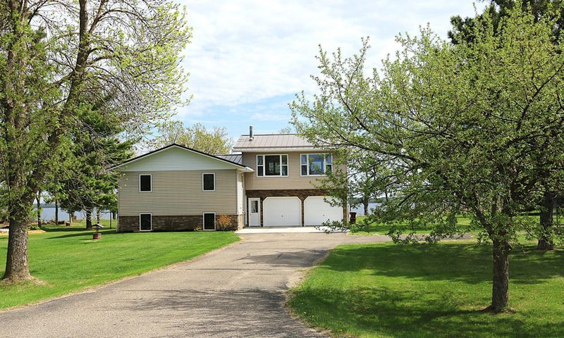 44172 Mosquito Heights Rd, Perham, MN 56573