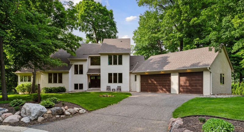5610 Burl Oaks Ct, Minnetrista, MN 55364