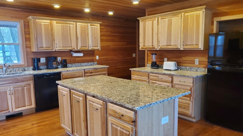 707 28th St NW, Hackensack, MN 56452