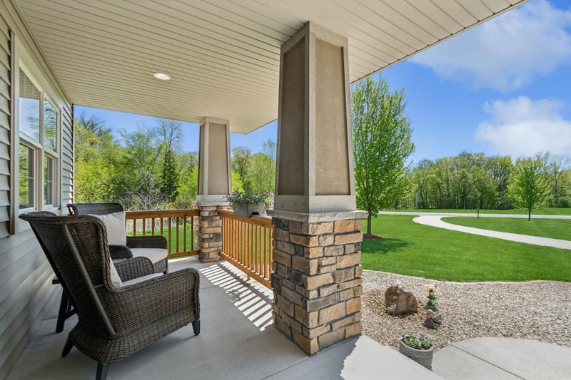 10202 3rd St NE, Hanover, MN 55341
