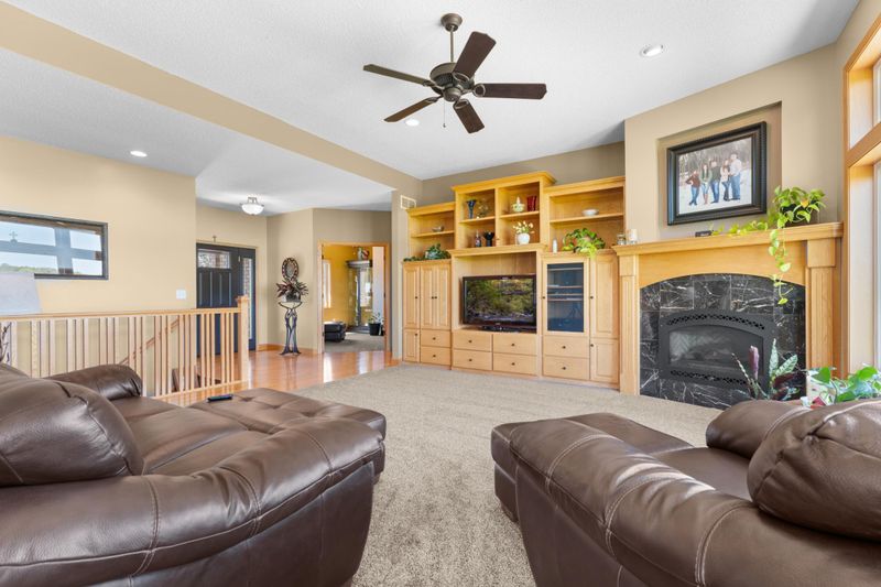 20845 Bentley Ct, Farmington, MN 55024