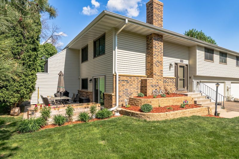 11972 71st Ave N, Maple Grove, MN 55369
