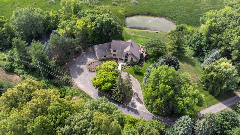 2318 Tamarack Dr, Medina, MN 55356