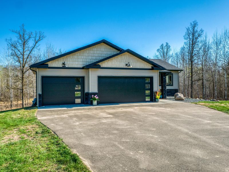 7577 Emerald Pines Dr NW, Bemidji, MN 56601