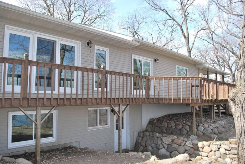 767 Shoreacres Dr, Fairmont, MN 56031