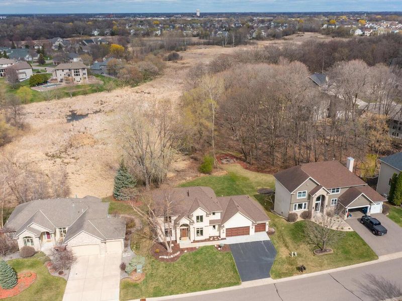 9020 Tewsbury Gate, Maple Grove, MN 55311