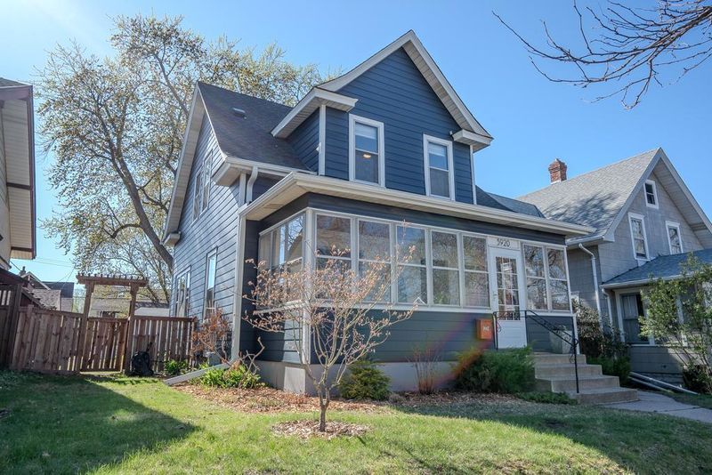 3920 14th Ave S, Minneapolis, MN 55407