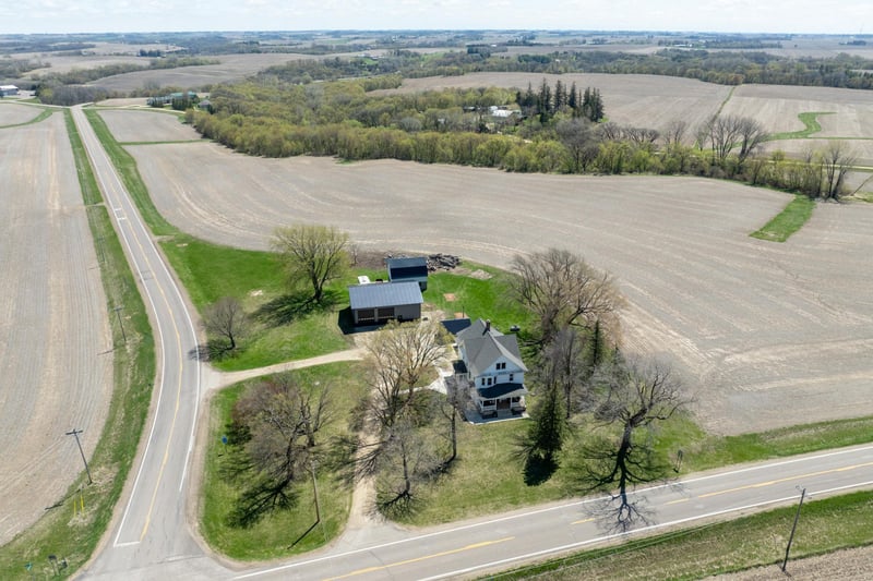 10510 County 1 Blvd, Cannon Falls, MN 55009