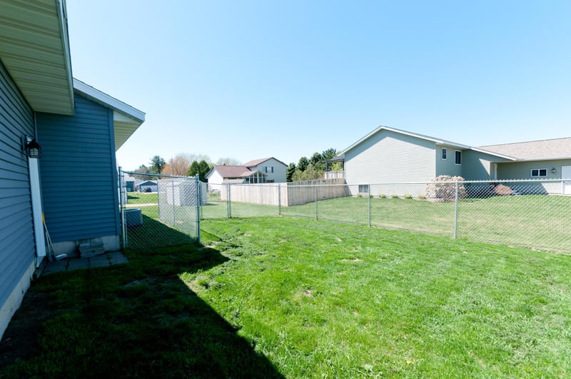 820 N 4th St, Cameron, WI 54822