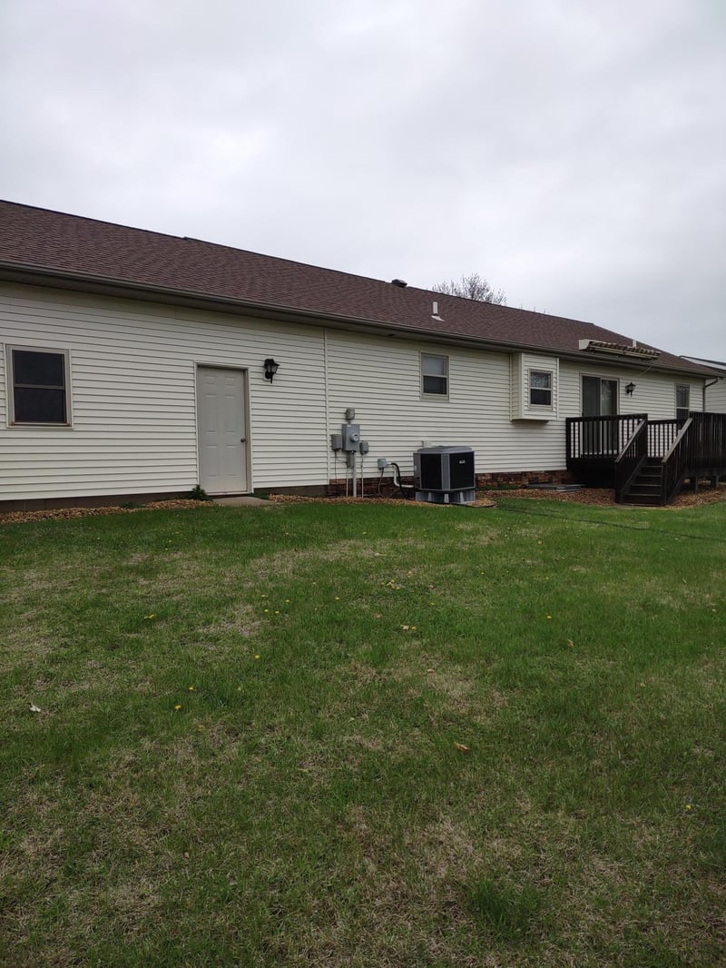 737 Hackberry St, Dawson, MN 56232