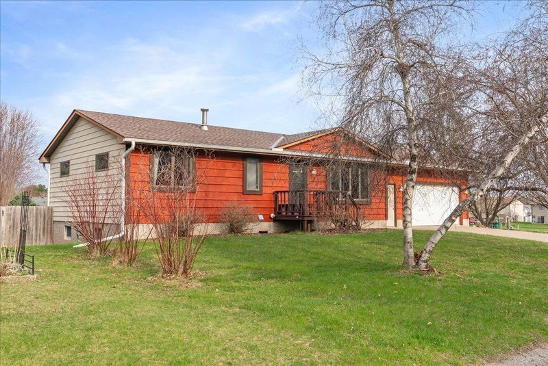 1315 Washington St, River Falls, WI 54022