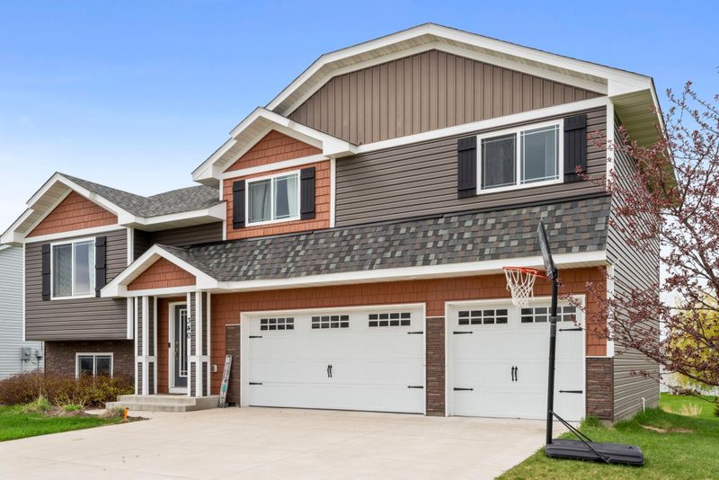 340 Terning Way, Howard Lake, MN 55349