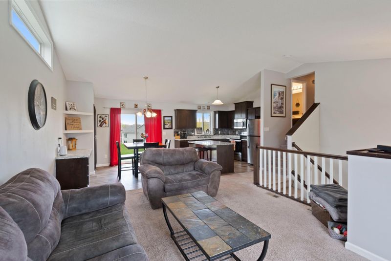340 Terning Way, Howard Lake, MN 55349