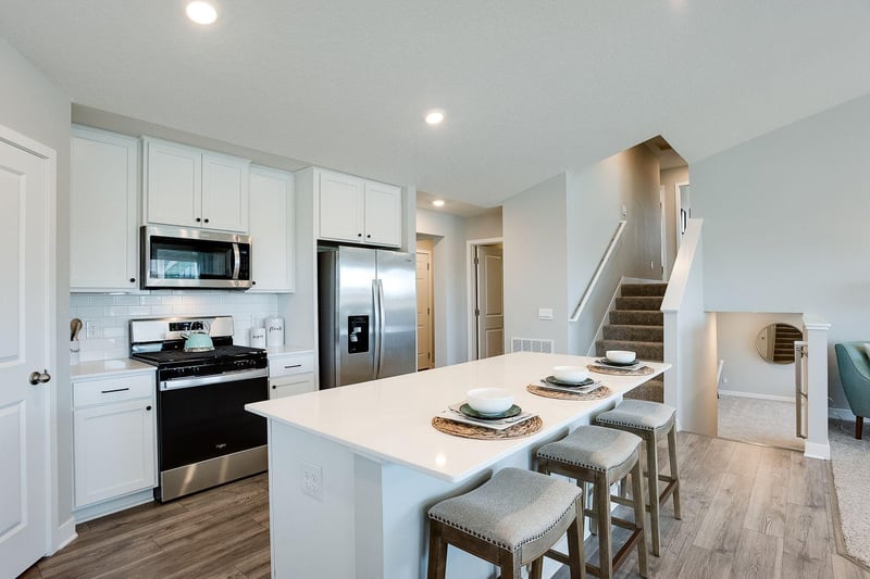 17232 Durham Dr, Lakeville, MN 55044