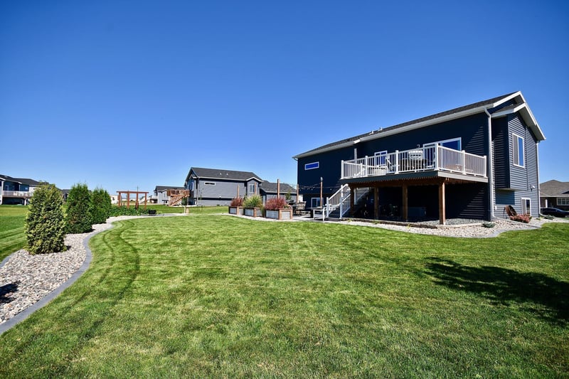 111 17th St SE, Barnesville, MN 56514