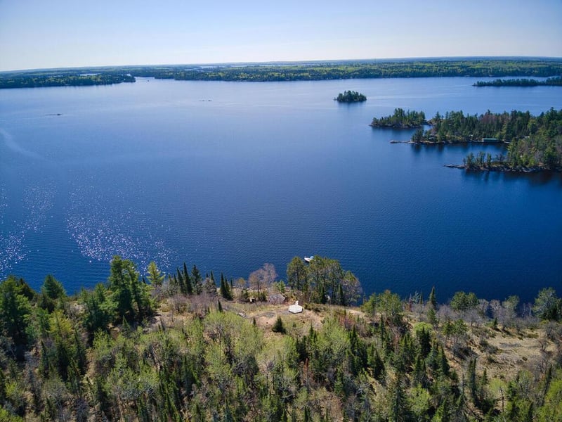 2116 Red Crest Island, International Falls, MN 56649