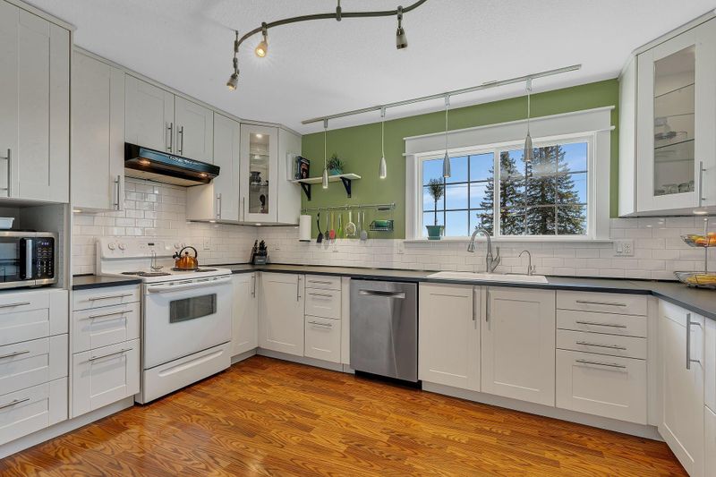26063 County Road 2, Saint Cloud, MN 56301