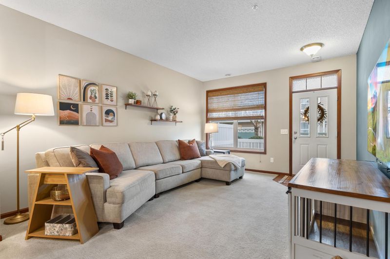 1960 Commonwealth Blvd #7, Chanhassen, MN 55317