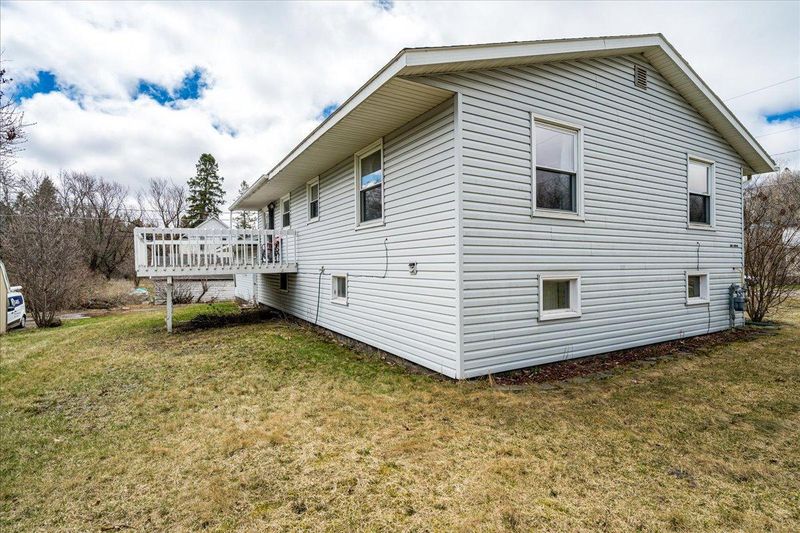 134 W Palm St, Duluth, MN 55811